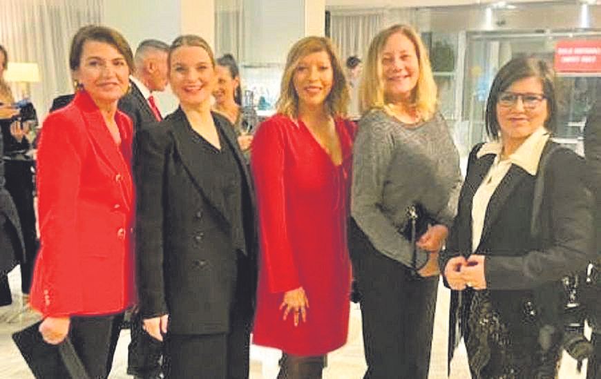 Marga Durán, Marga Prohens, Gema Muñoz, Águeda Ropero, Eugenia Planas y Neus Cortés.