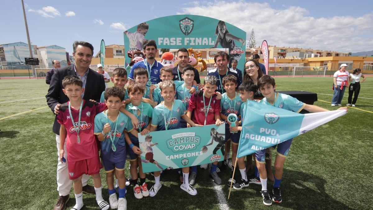 Polideportivo Aguadulce de ALMERÍA, ganadores de la 12ª Copa COVAP en Fútbol