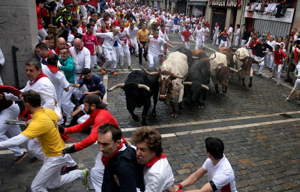 El cuarto encierro, rápido y limpio.