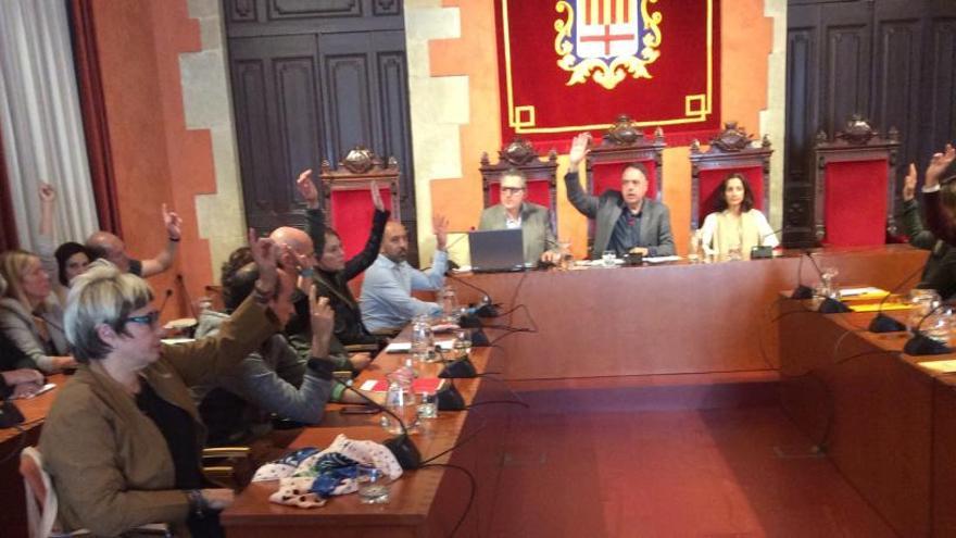 L&#039;Ajuntament de Manresa convida els ciutadans a lluitar pacíficament contra la sentència