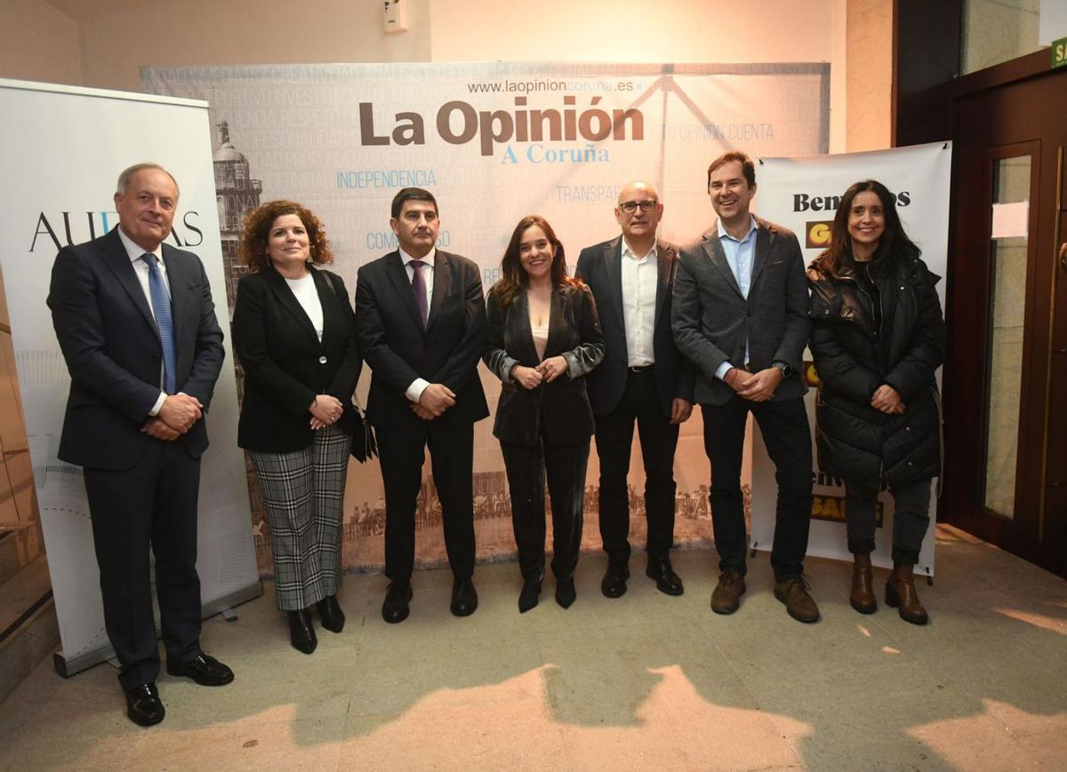 J. L. Fernández Astray, María Rivas, Pedro Blanco, Inés Rey, Juan Carlos Da Silva, Jacobo Sutil e Yoya Neira. | // C. P.