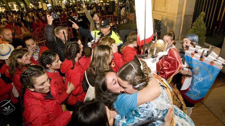 El olvido de los premios a la crítica local y la crítica fallera empaña los galardones