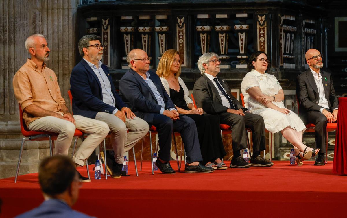 Valencia VLC Toma de posesión de los nuevos académicos de la Acadèmia Valenciana de la Llengua, con 17 jun presencia de la presidenta de la AVL, Verònica Cantó; y el vicepresidente segundo y conseller de Presidencia, José Luis Díez