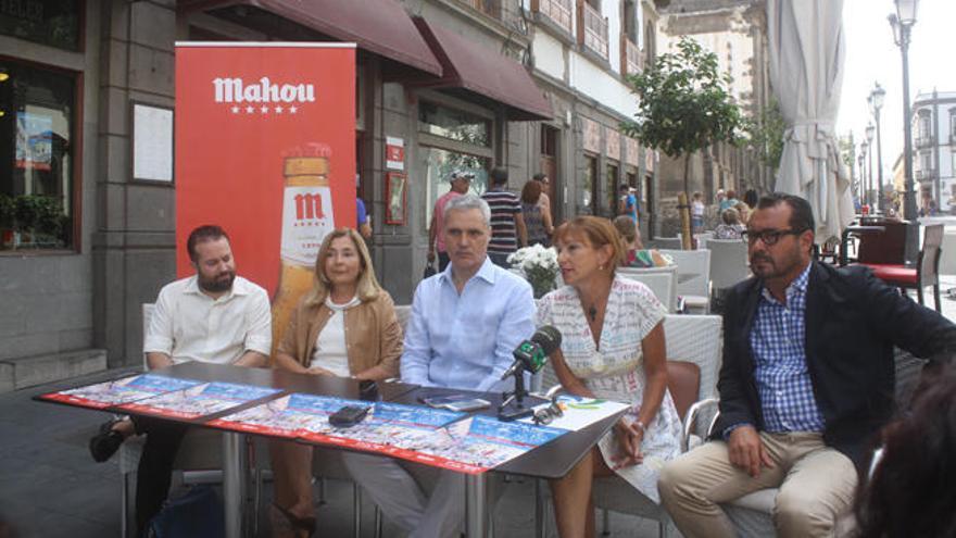 Vegueta celebra su fin de año estival con gastronomía, cerveza y uvas