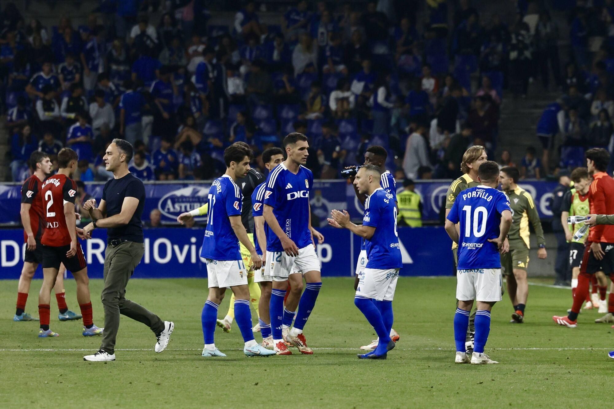 Así se vivió en el Carlos Tartiere la noche del ascenso del Oviedo a Primera División 24 años después