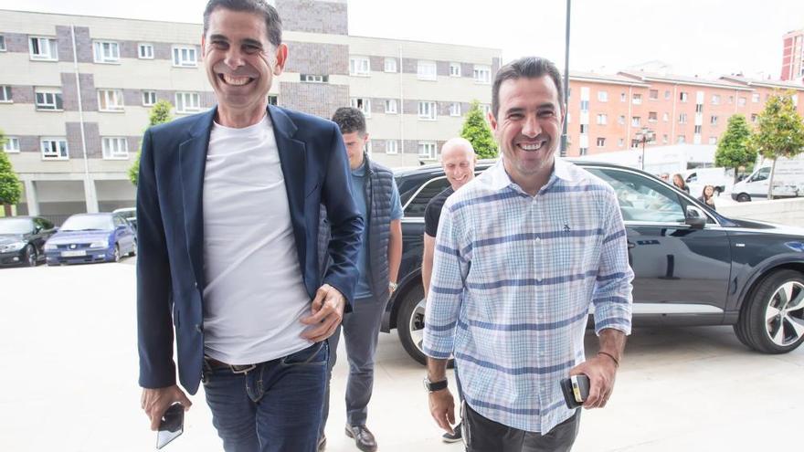 Fernando Hierro ya está en Oviedo