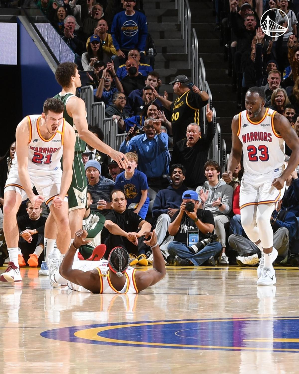 Los Warriors también ganan sin Curry
