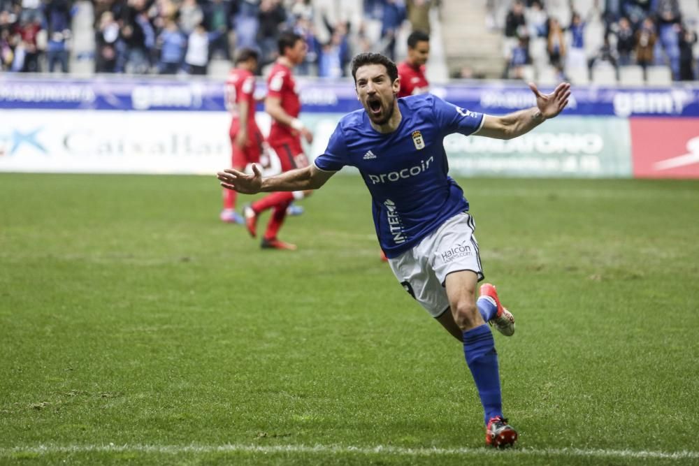 El partido entre el Real Oviedo y el Getafe, en imágenes