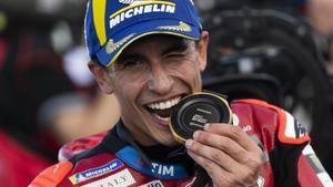 Márquez torna a sorprendre el món amb una altra exhibició
