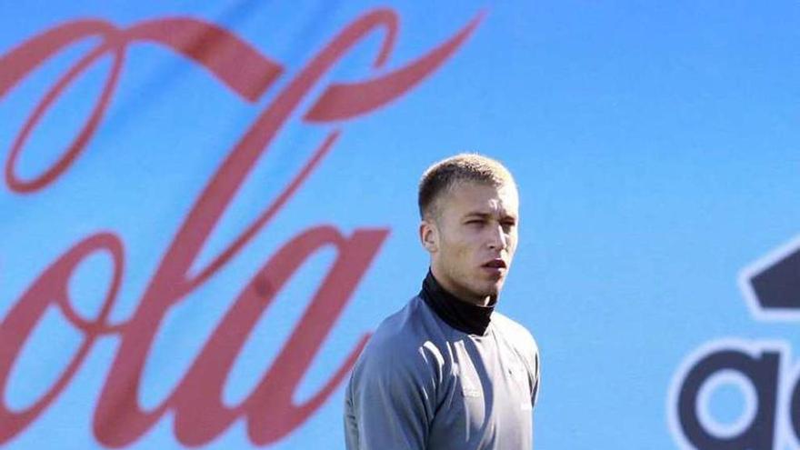 Rubén Blanco, durante el entrenamiento de ayer. // Marcos Canosa