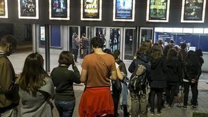 Colas en un cine de Barcelona en el última Fiesta del Cine.