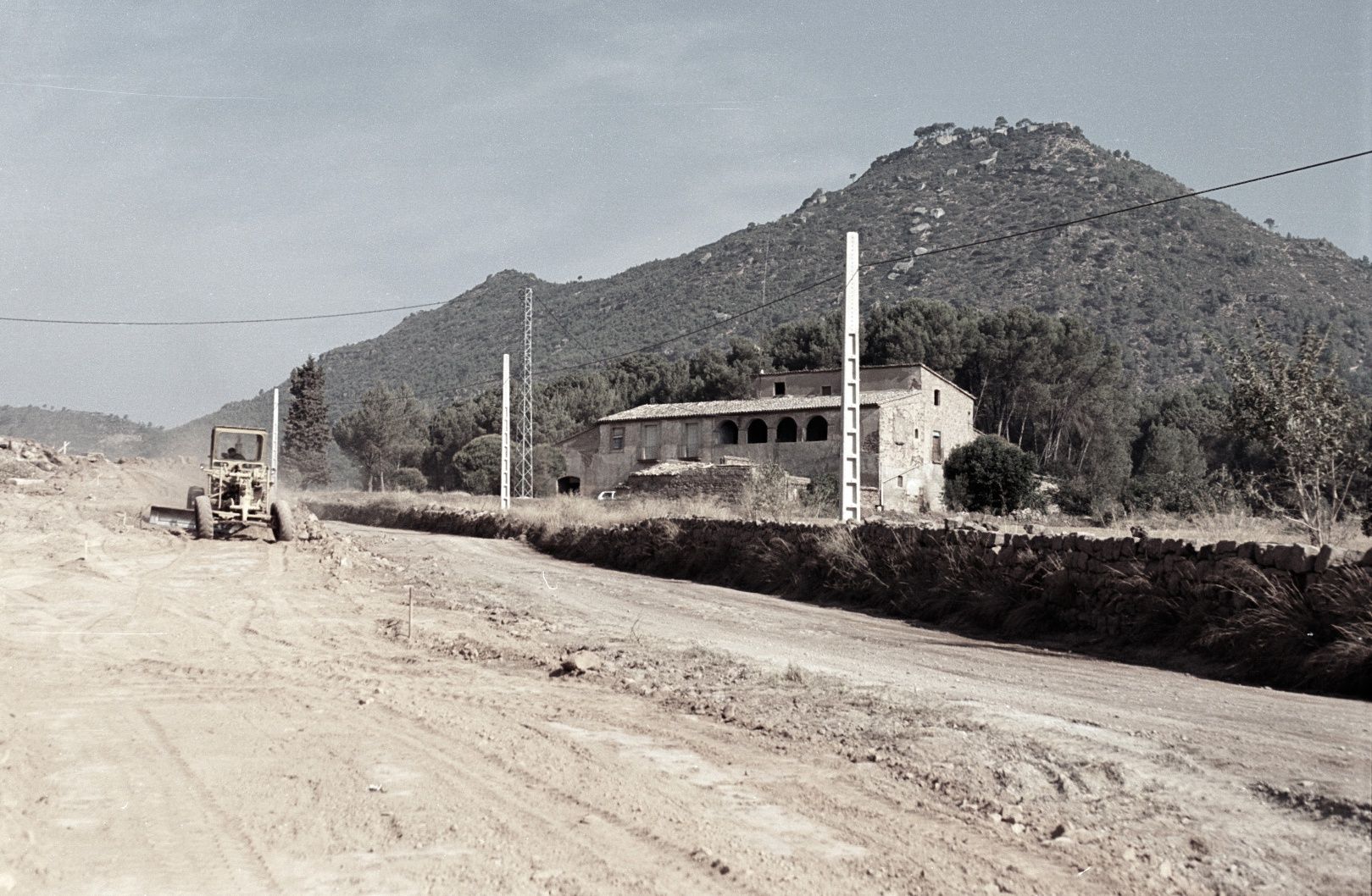 L’Eix Transversal: sis anys d’obres i diverses inauguracions per trams