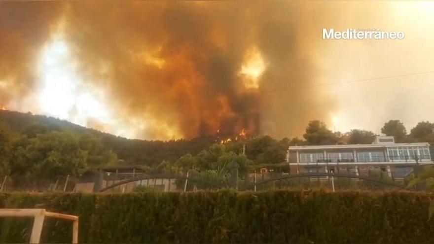 Los estremecedores treinta minutos antes de que el fuego llegara a la casa de Mago Yunke en la Vilavella