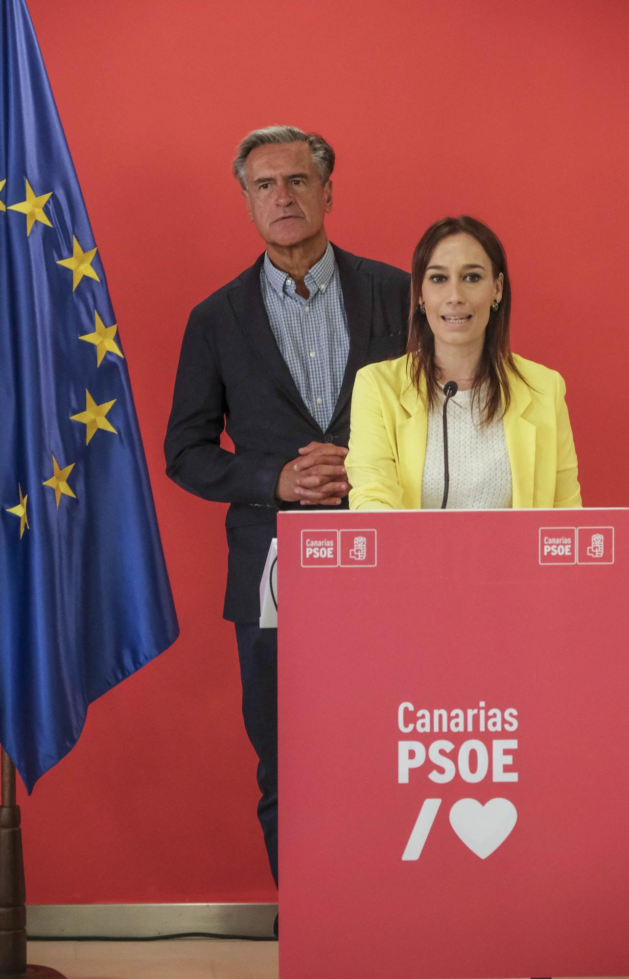 Encuentro informativo con el candidato del PSOE Canarias a las elecciones europeas, Juan Fernando López Aguilar, en Las Palmas de Gran Canaria.