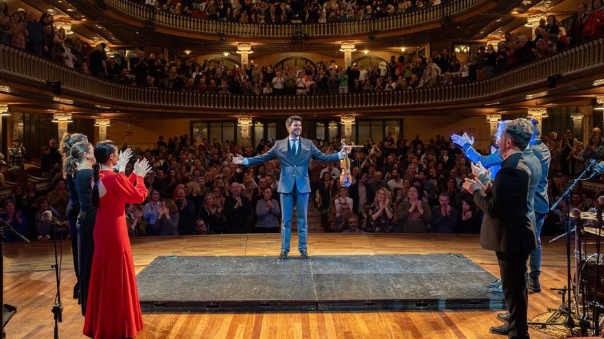Paco Montalvo brilla en el Palau de la Música de Barcelona en un concierto memorable