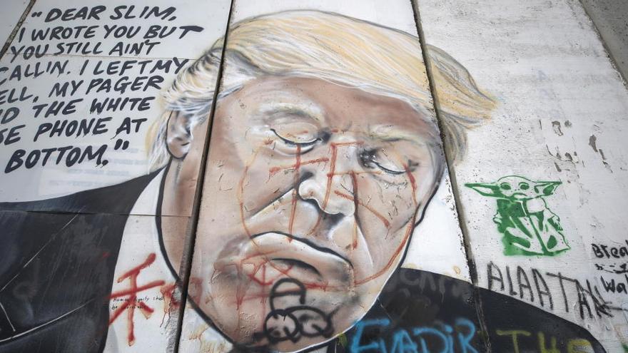 Un mural de Donald Trump.