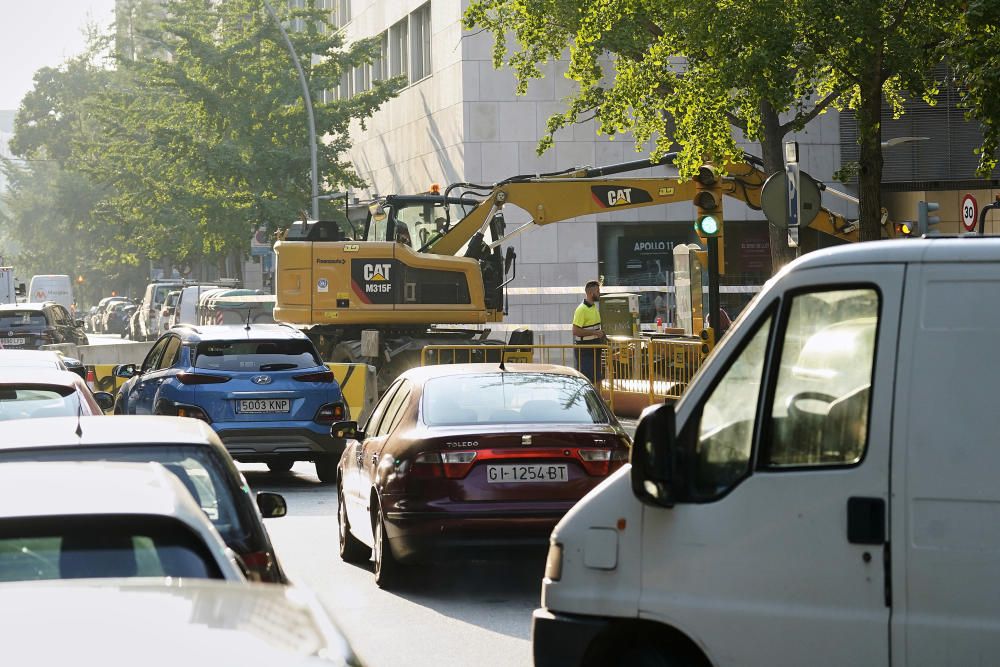 Cues al carrer de la Creu de Girona