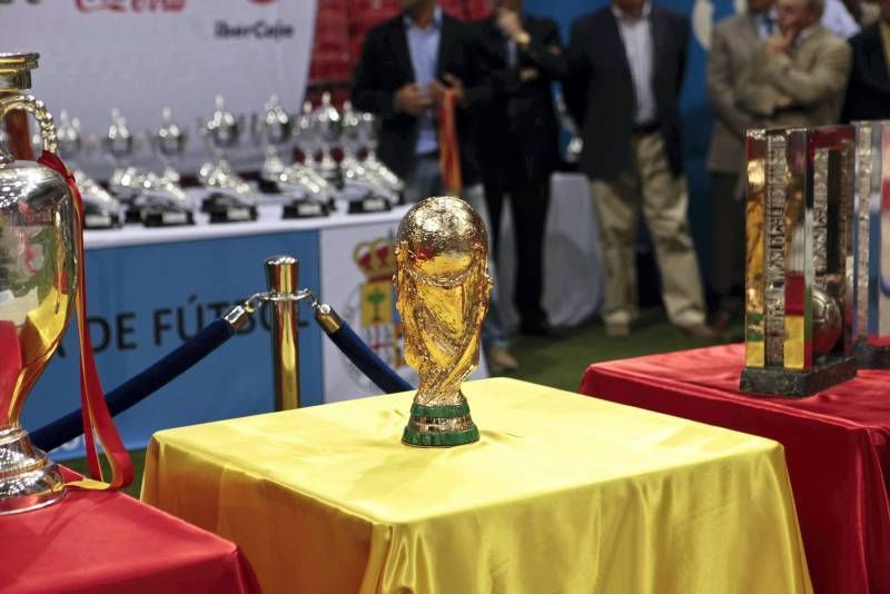 Fotogalería: Entrega de premios en la Gala del Fútbol de Aragón