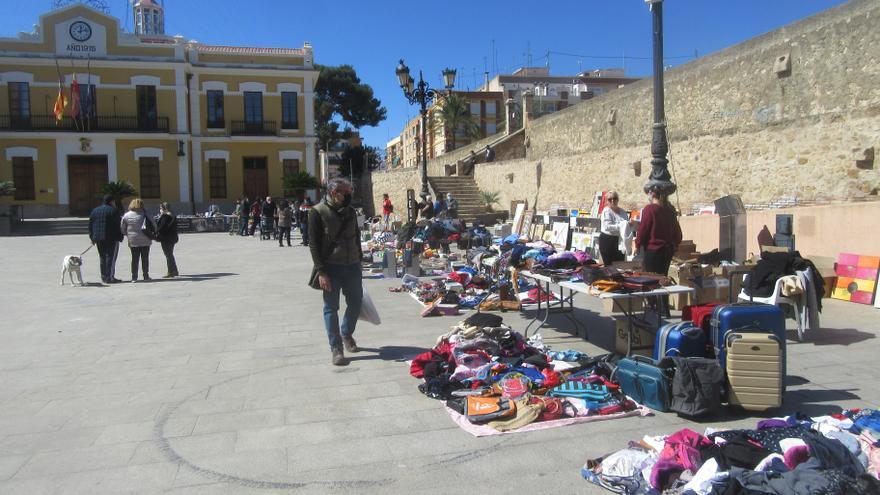 La Protectora de Animales de Burjassot celebra su Rastrillo Solidario de Primavera