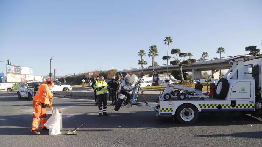 Fallece un motorista en Córdoba tras ser arrollado por un camión