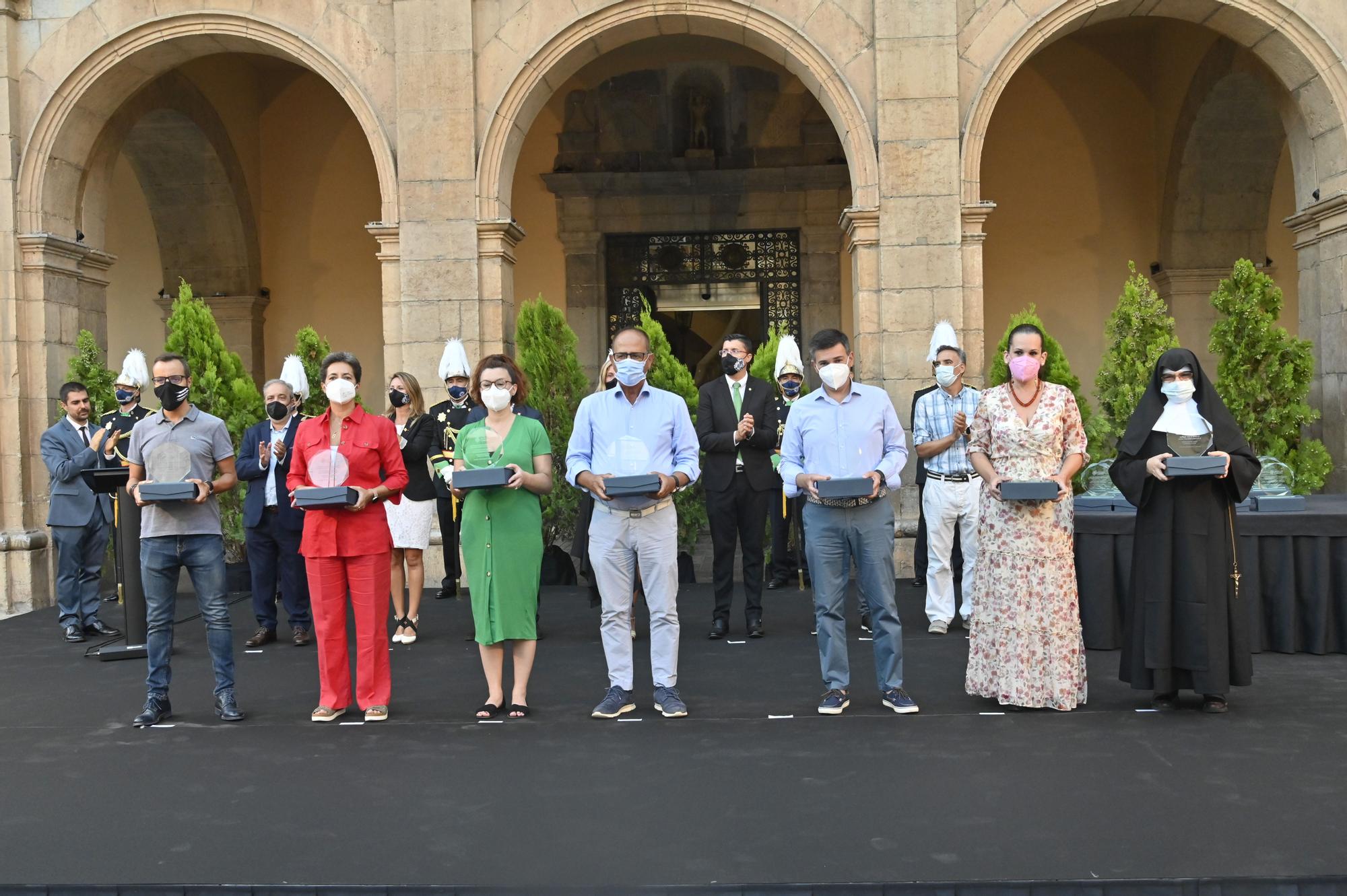 Las imágenes del homenaje a las víctimas del covid