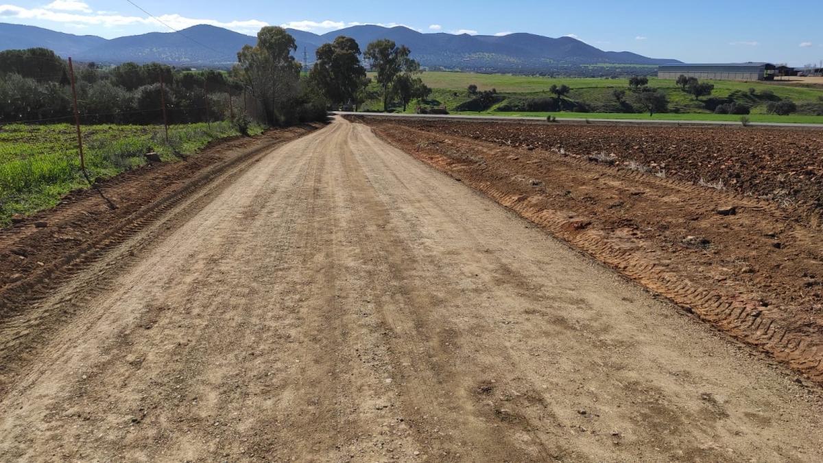 El Ayuntamiento de Peñarroya Pueblonuevo finaliza la mejora del Paseo del Merendero