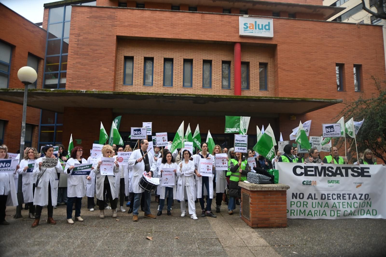 Cemsatse mantiene la huelga y plantea que las urgencias de tarde en Zaragoza las atienda el 061