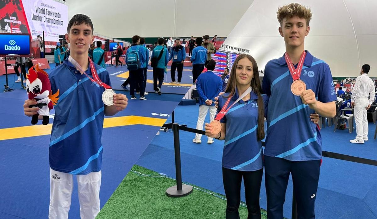 Jairo Agenjo se colgó la plata; Violeta Díaz, el bronce e Iván Lisenko, también medalla de bronce en la competición celebrada en Corea.