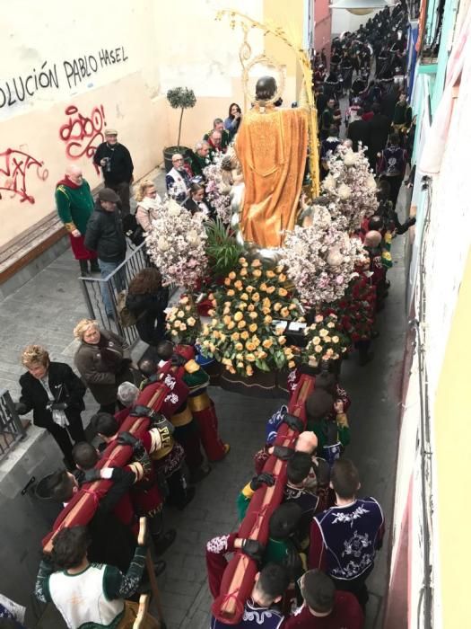 San Blas vuelve a su ermita en las fiestas de Moros y Cristianos de Sax