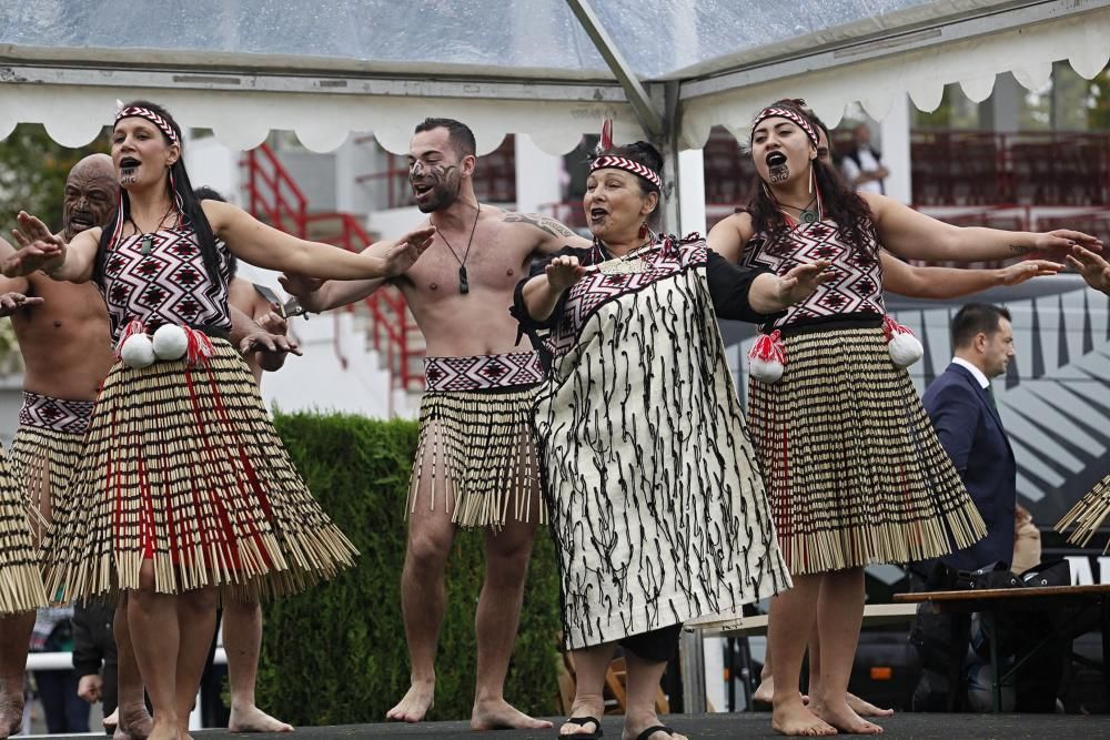 Los All Blacks dirigen un entrenamiento con alumnos en Gijón