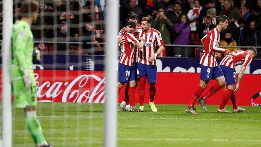 El Atlético de Oblak gana con dos goles en cinco minutos de locura