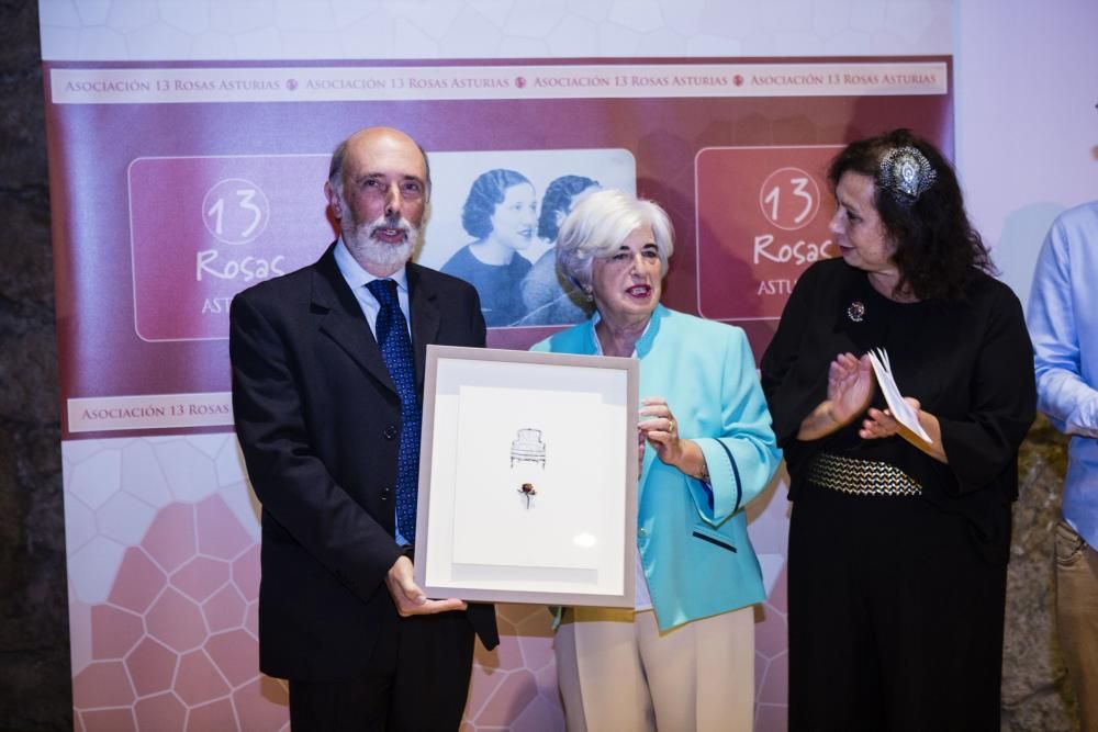 Francisco Etxeberría, premio "Trece Rosas Asturias"