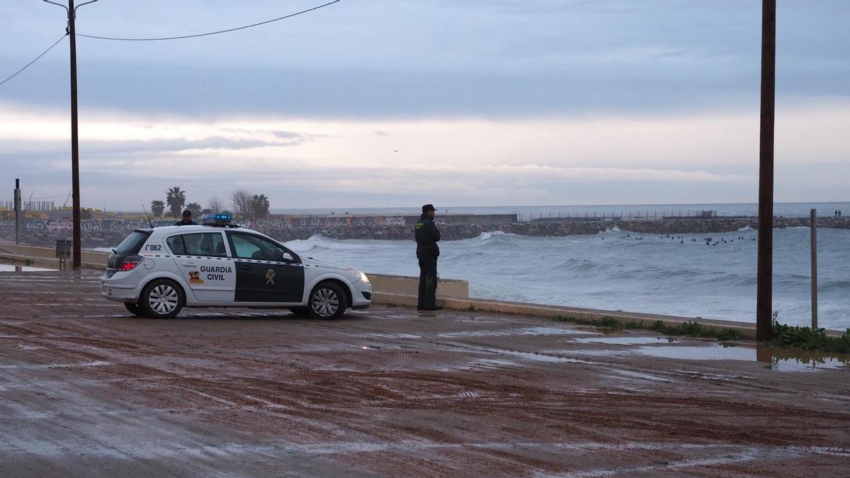 Buscan a una persona desaparecida en el mar en el Fòrum de Barcelona