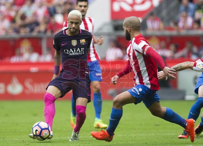 Las imágenes del  Sporting de Gijón, 0 - FC Barcelona, 5