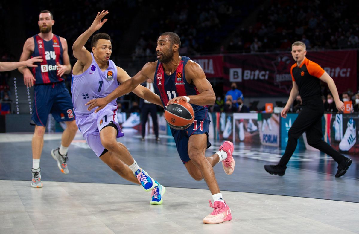 El Baskonia torna a tombar el Barça i frena la seva ratxa europea