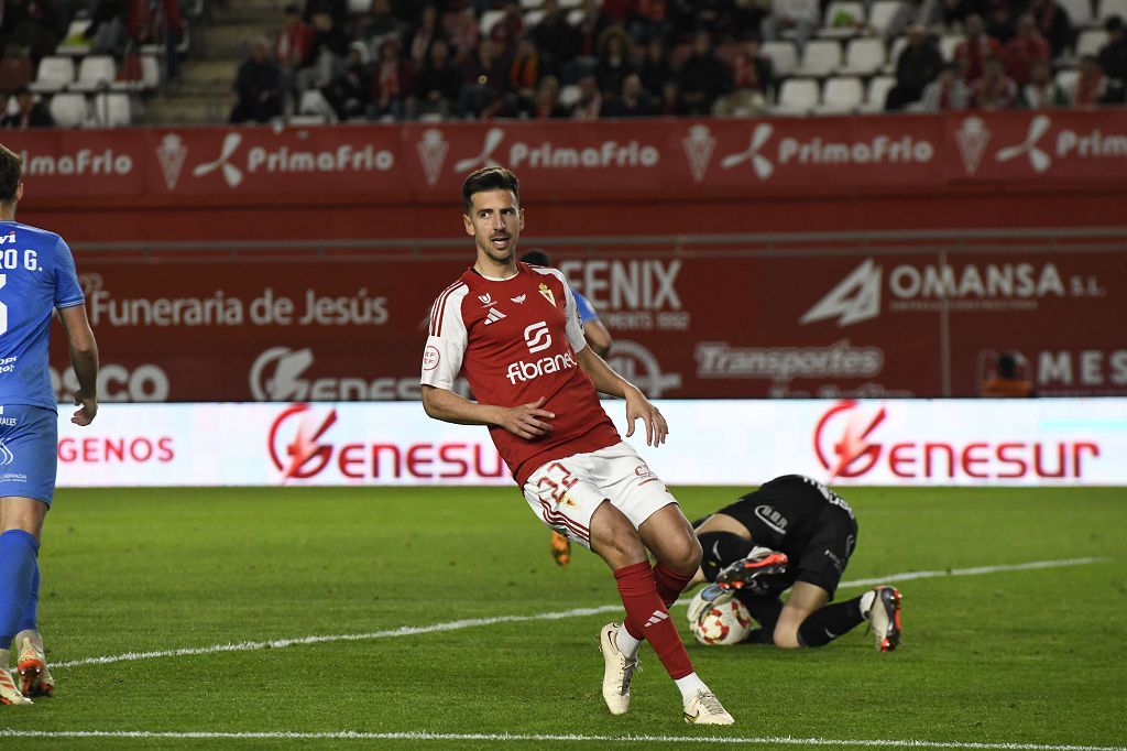 Todas las imágenes de la victoria del Real Murcia ante el Fuenlabrada