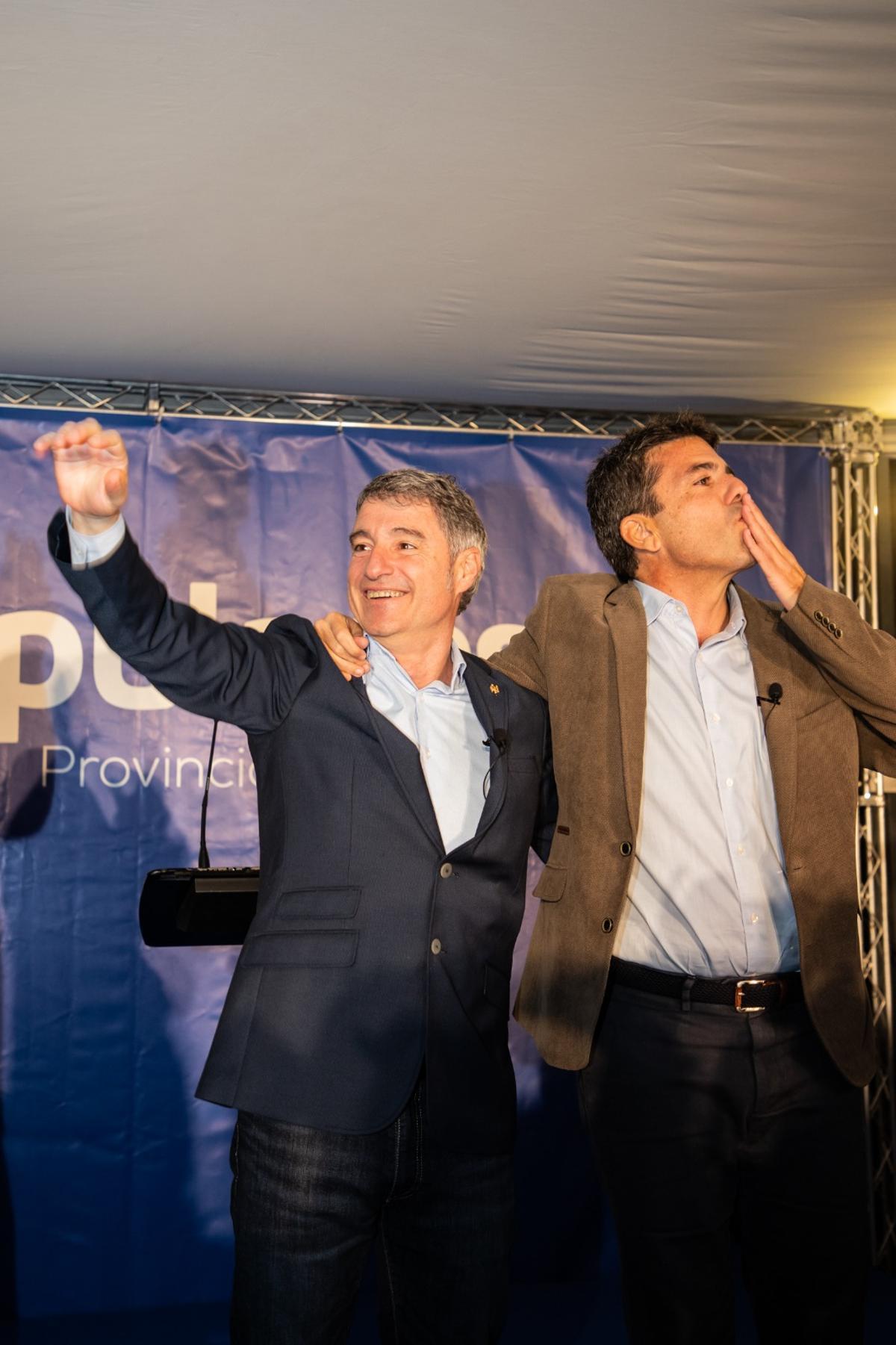 Vegara y Mazón, en la presentación oficial del candidato popular a la Alcadía