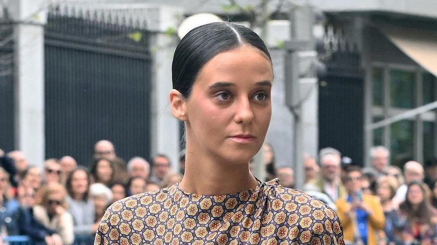 Los nervios traicionan a Victoria Federica: el olvido que arruinó su estilismo en la boda del alcalde de Madrid y Teresa Urquijo