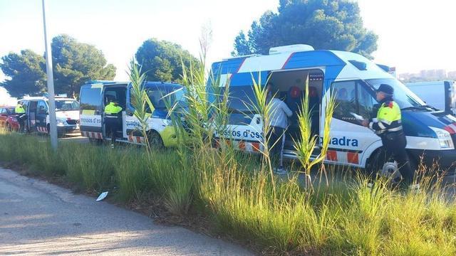 Un control policial dels Mossos en una carretera de Tarragona