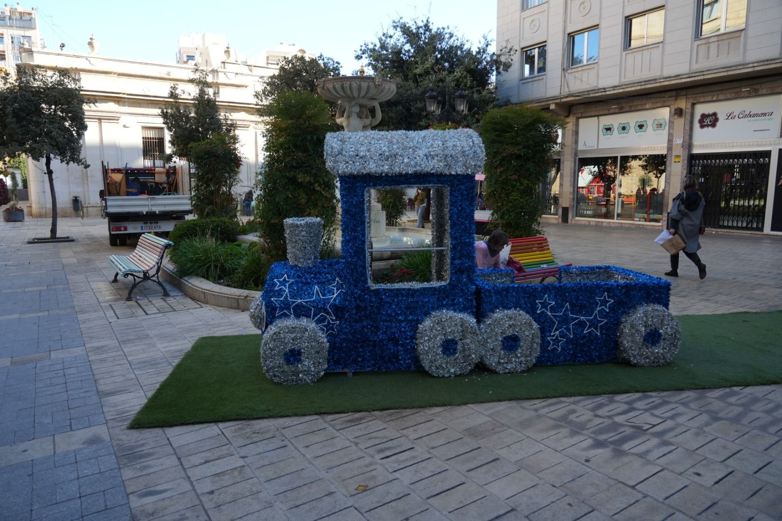 Castelló se engalana para la Navidad