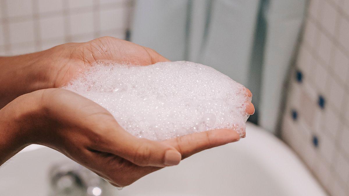 El mejor jabón de supermercado por su precio y sus beneficios para la piel, según los consumidores