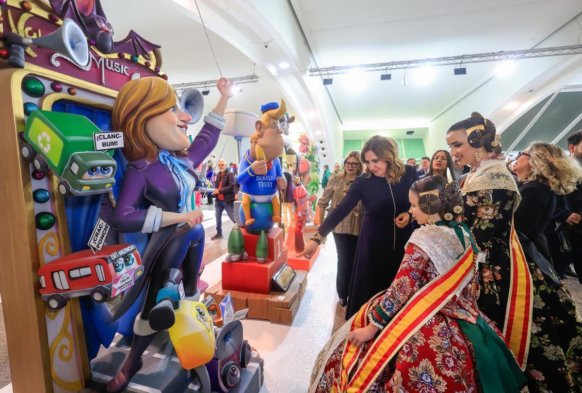 La Exposición del Ninot de las Fallas de València 2026, en imágenes