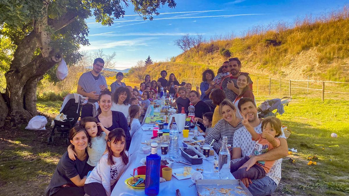 Las familias participaron en un encuentro de bienvenida el pasado domingo en Otos.