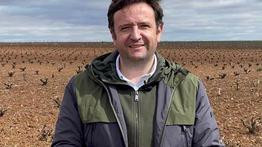 Juan Antonio Álvarez ha encabezado la candidatura que ha permitido a Extremadura entrar en la DO Cava. Afirma que determinados caldos son &quot;objetos de lujo&quot;.