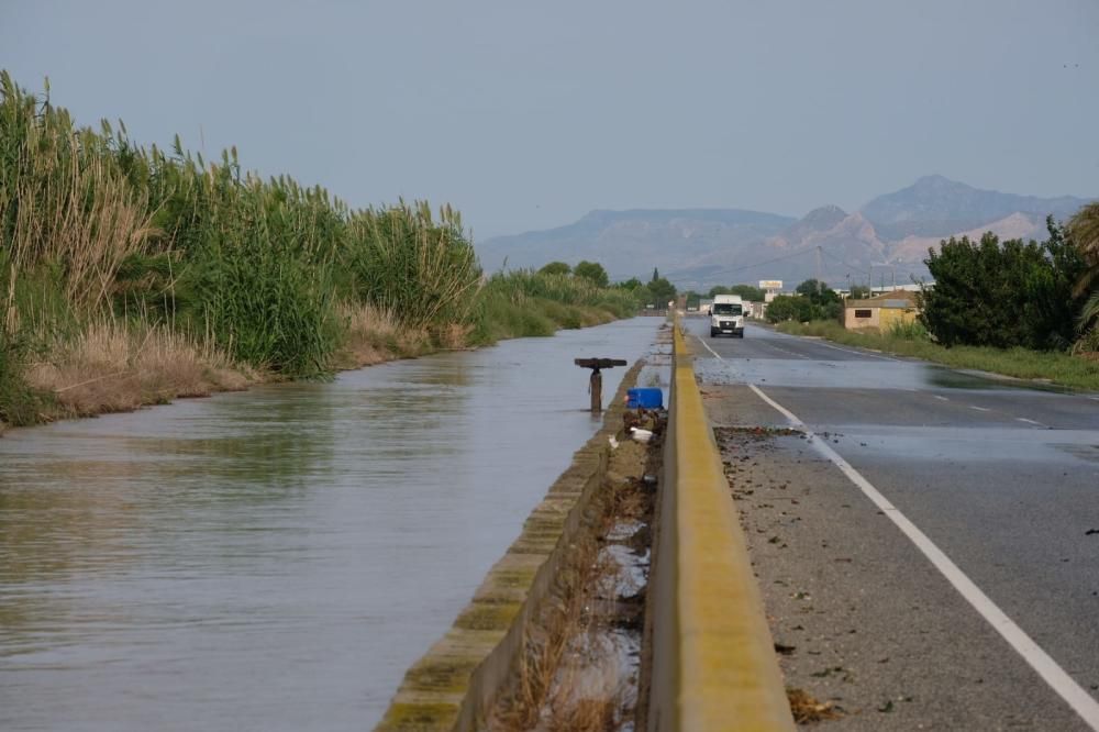 Carretera urb. La marina a Dolores