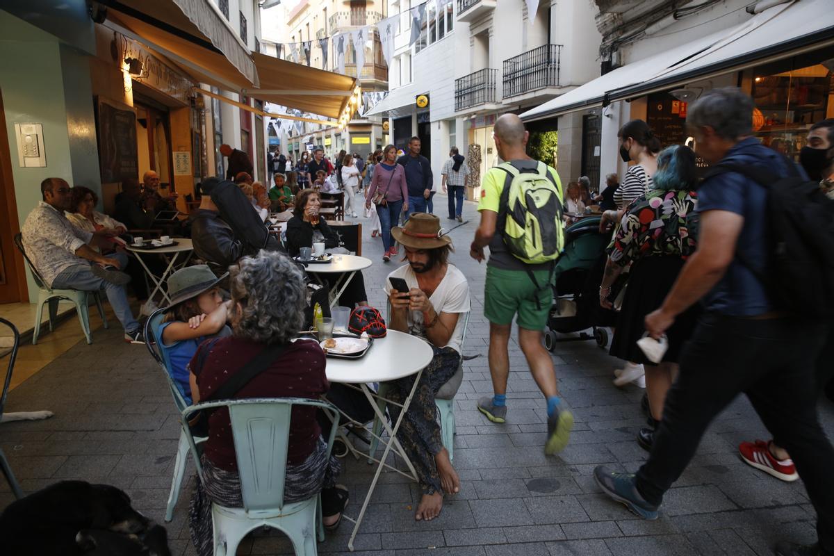 El clatellot d’un bar a una crítica dura: «Revisa bé a qui vols posar aquesta ressenya, perquè t’has confós de local»