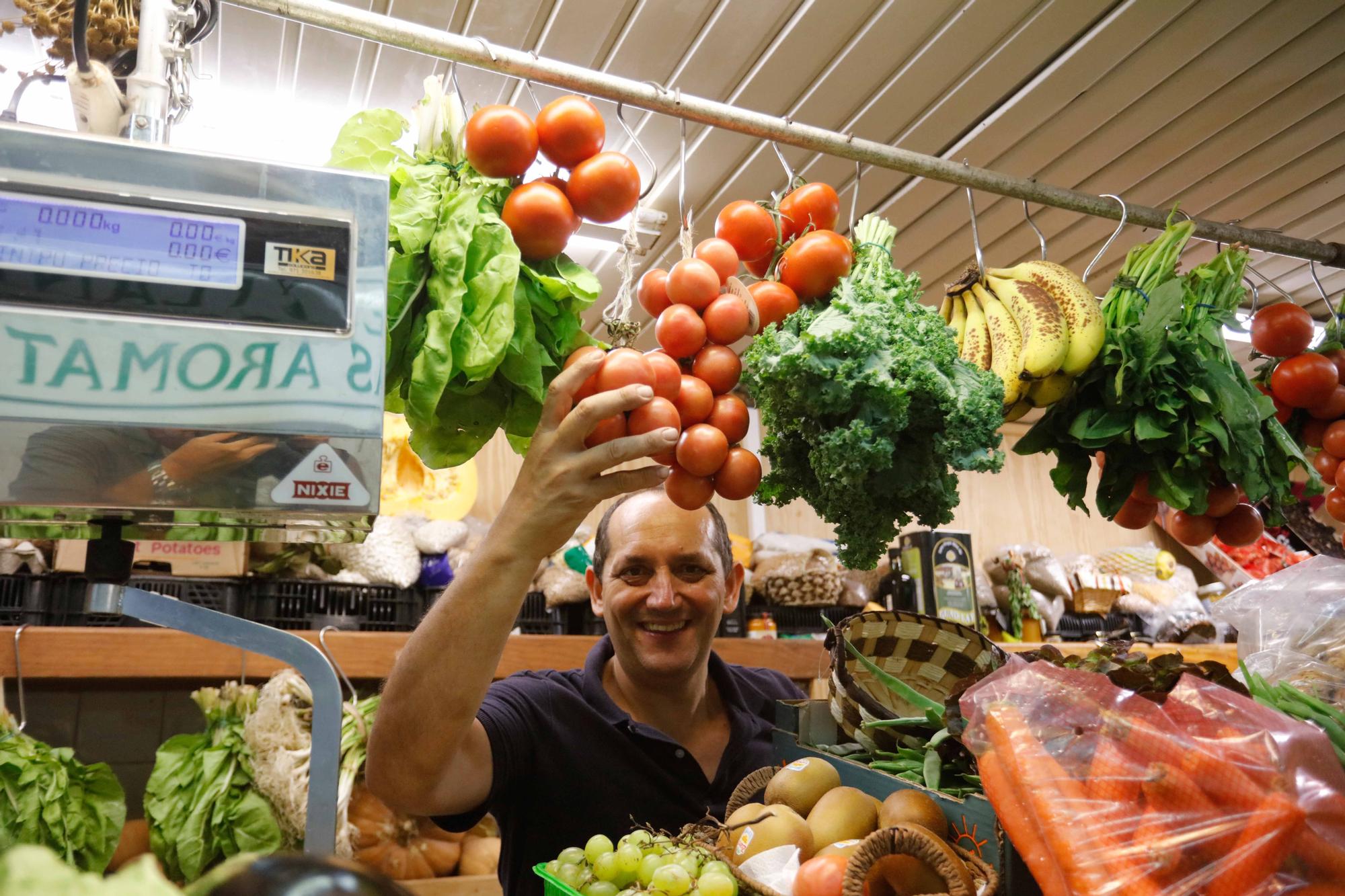 El tomate de 'ramellet' sube 5 euros en una semana en Ibiza