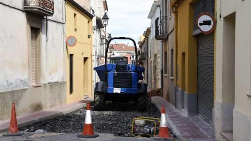 Moment de les obres de l&#039;actual fase de millora del barri vell.