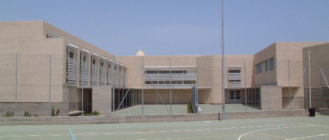 El CEIP -el Cardón, en El Canario, uno de los 17 centros educativos de Santa Lucía de Tirajana.