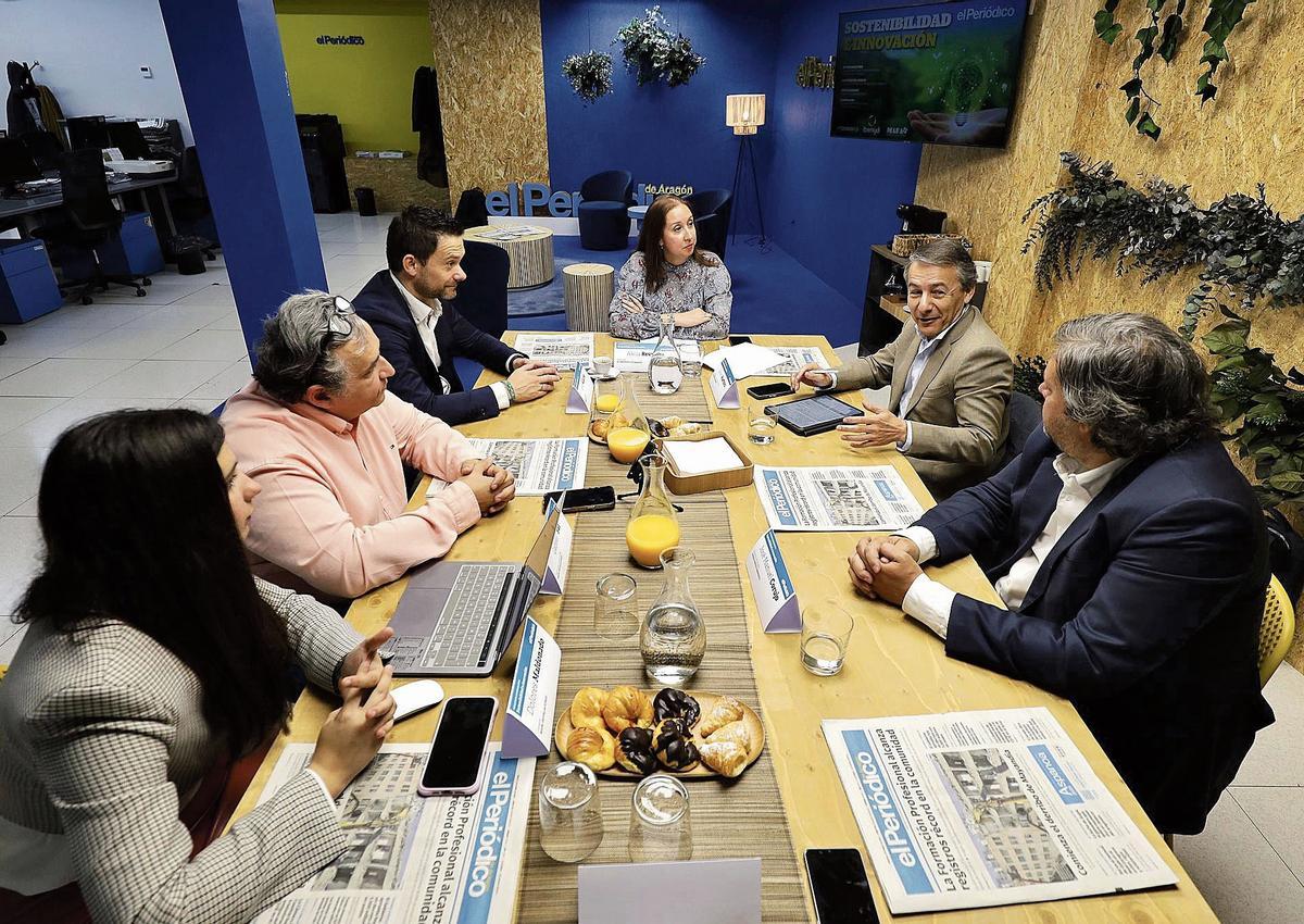 En el desayuno, Ibersyd, MAPA Servicios e Instalaciones y Adiego Hermanos expusieron sus proyectos presentes y de futuro en materia de innovación sostenible.